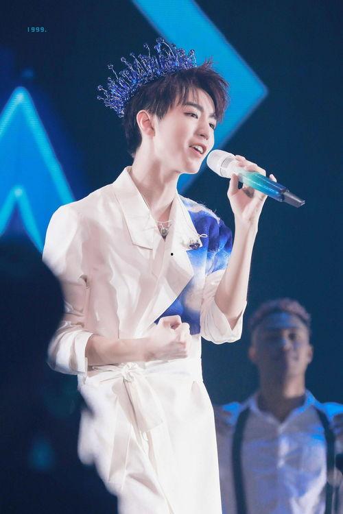 小沈阳演唱会爆料日期最新,小沈阳演唱会惊喜来袭！最新爆料日期揭晓